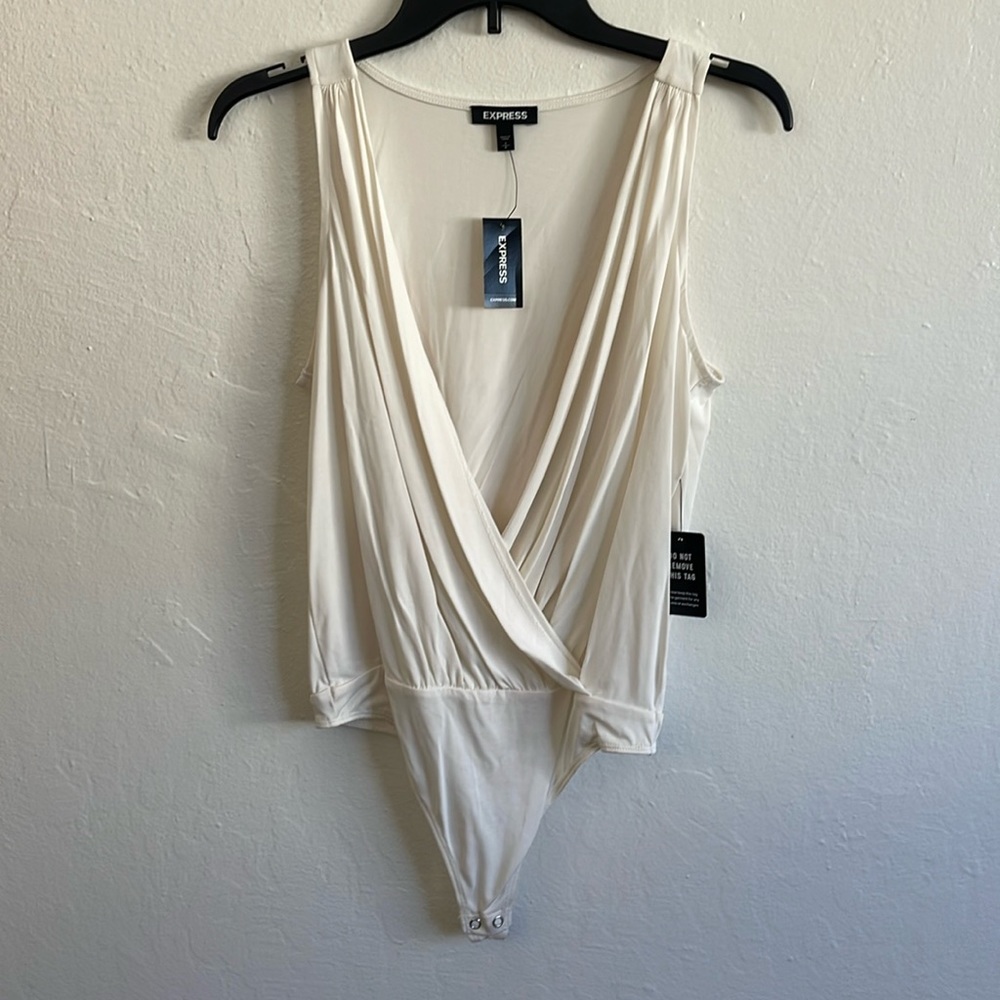 NWT Express brand women’s bodysuit size S